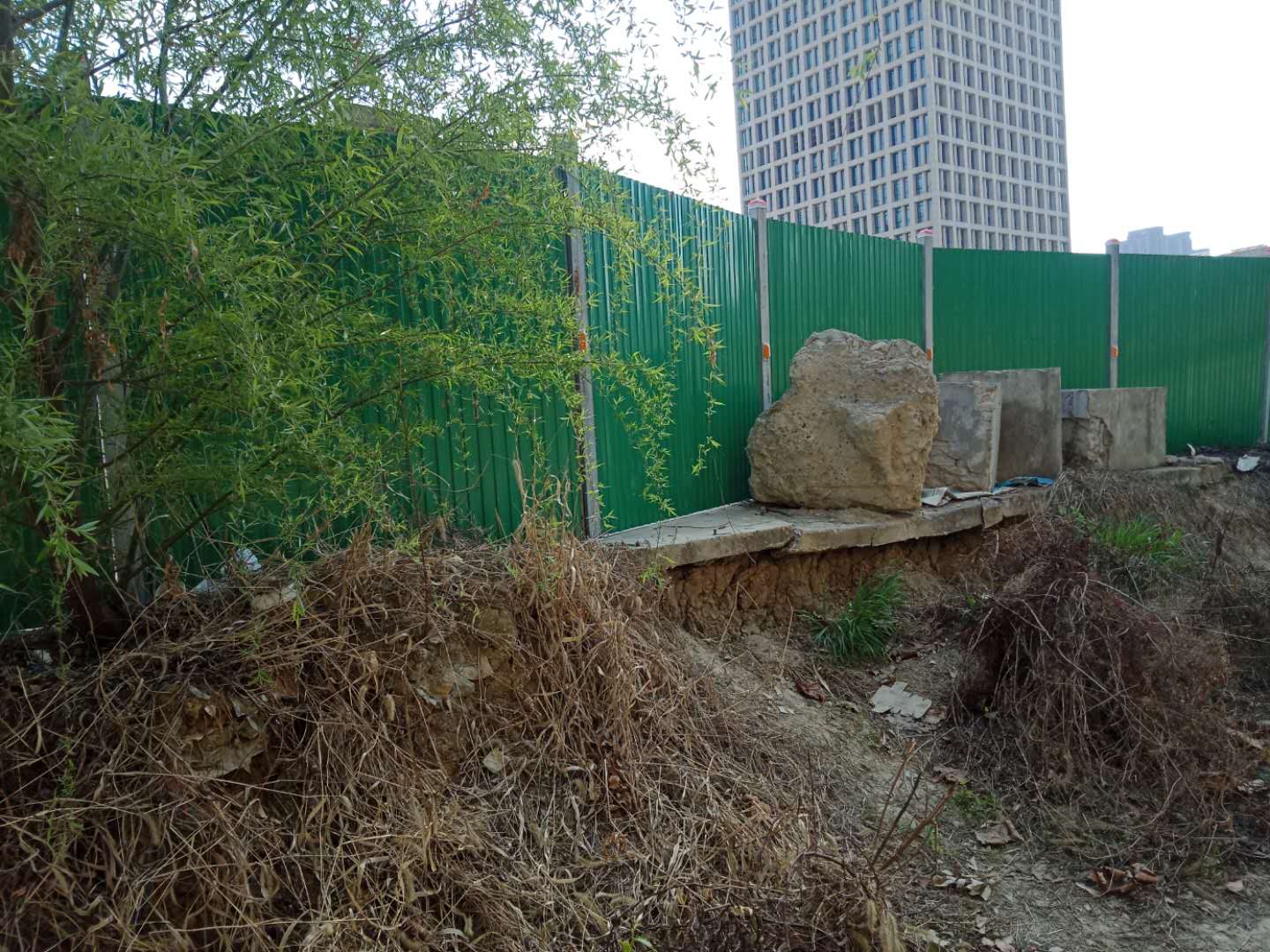彩钢板施工围挡的安装说明